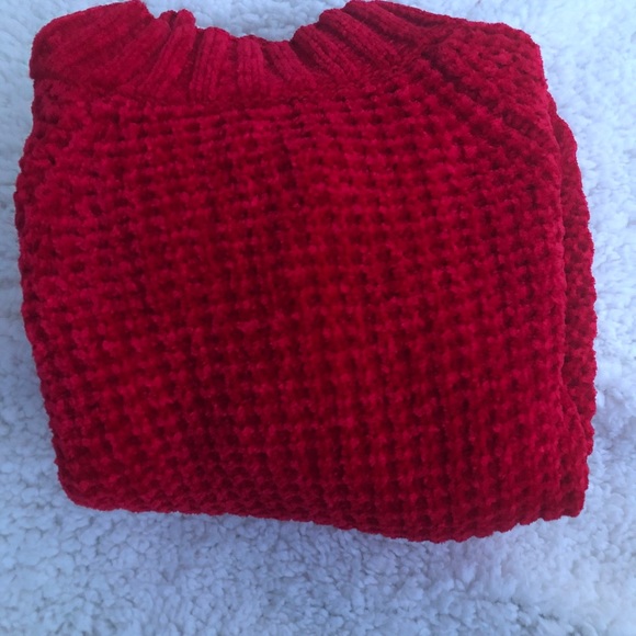 Sweater - Picture 3 of 3